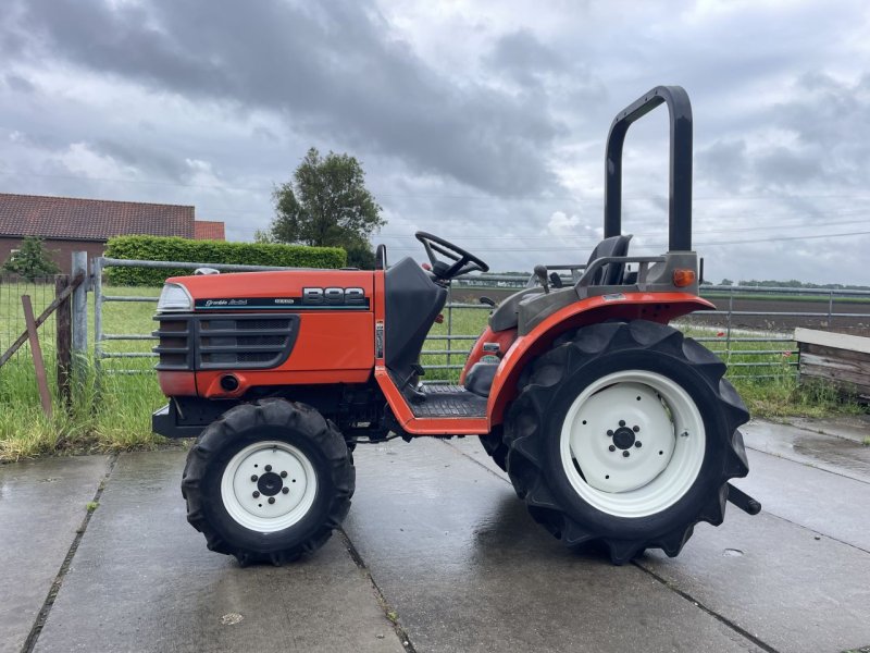 Traktor van het type Kubota B92, Gebrauchtmaschine in Klaaswaal (Foto 1)