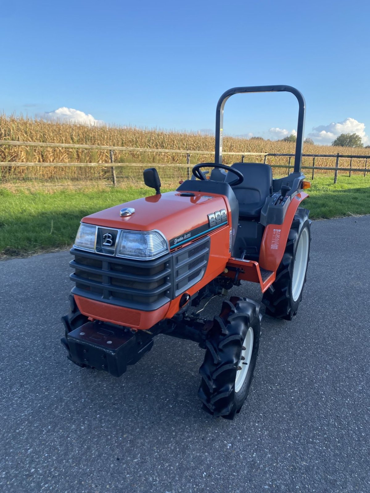 Traktor van het type Kubota B92, Gebrauchtmaschine in Baarle Nassau (Foto 2)