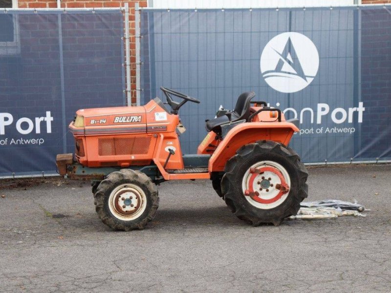 Traktor типа Kubota Bulltra B1-14, Gebrauchtmaschine в Antwerpen (Фотография 1)