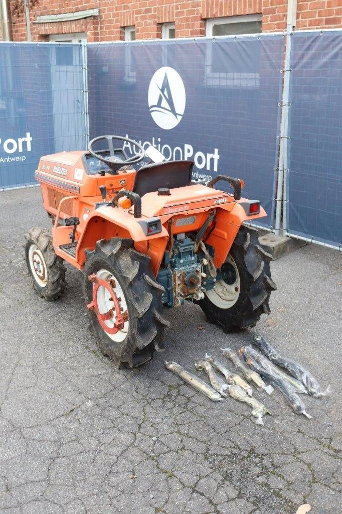 Traktor des Typs Kubota Bulltra B1-14, Gebrauchtmaschine in Antwerpen (Bild 4)