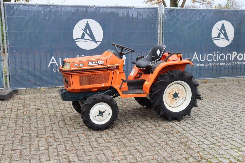 Traktor типа Kubota Bulltra B1-15, Gebrauchtmaschine в Antwerpen (Фотография 1)