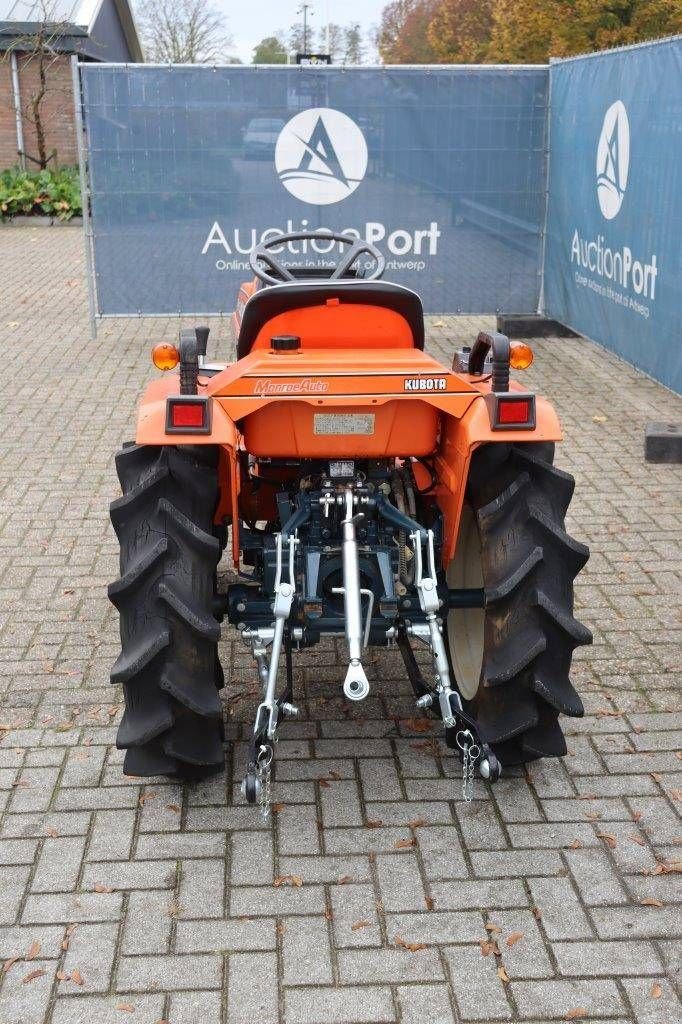 Traktor типа Kubota Bulltra B1-15, Gebrauchtmaschine в Antwerpen (Фотография 5)