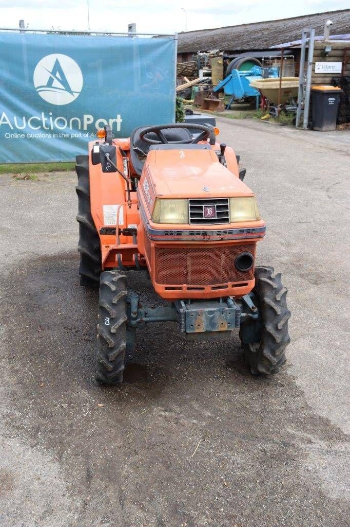 Traktor van het type Kubota Bulltra ZB1-17, Gebrauchtmaschine in Antwerpen (Foto 8)