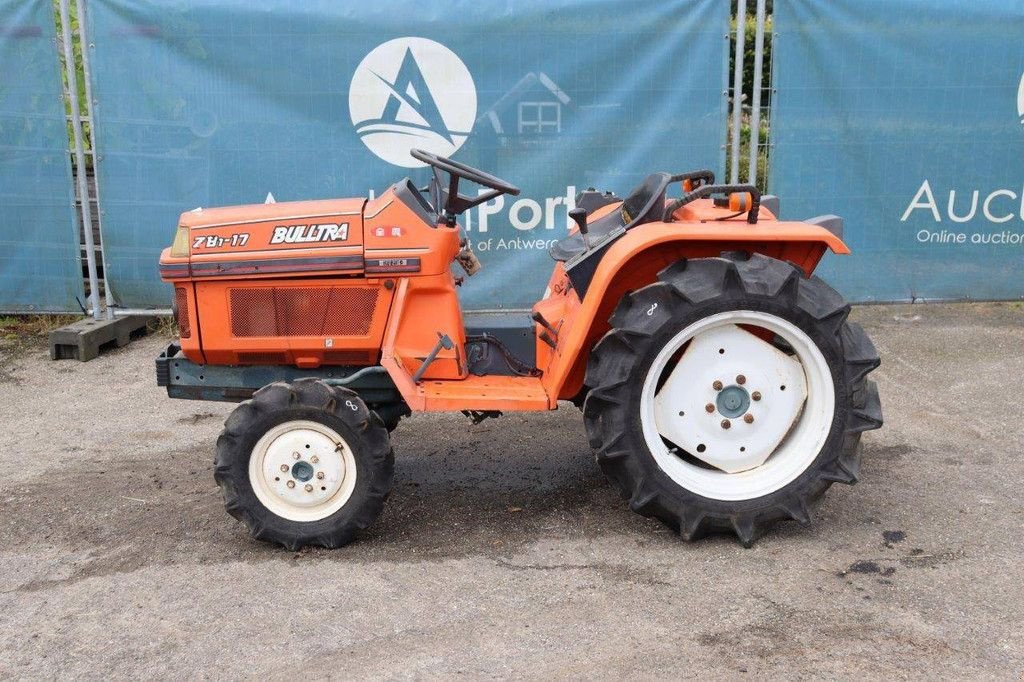 Traktor du type Kubota Bulltra ZB1-17, Gebrauchtmaschine en Antwerpen (Photo 2)