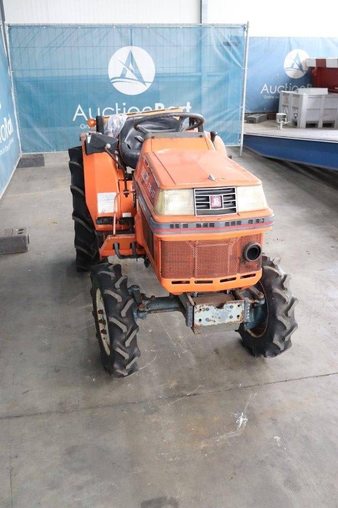 Traktor van het type Kubota BULLTRA ZB1-17, Gebrauchtmaschine in Antwerpen (Foto 8)