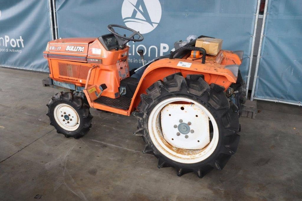 Traktor du type Kubota BULLTRA ZB1-17, Gebrauchtmaschine en Antwerpen (Photo 3)