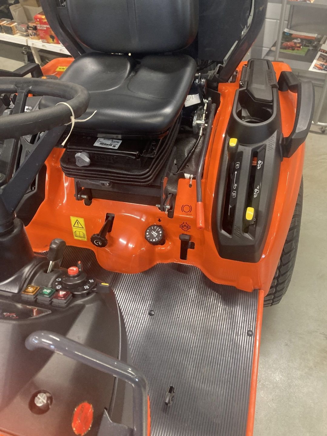 Traktor za tip Kubota BX-231 hst compact trekker, Neumaschine u Giethoorn (Slika 6)