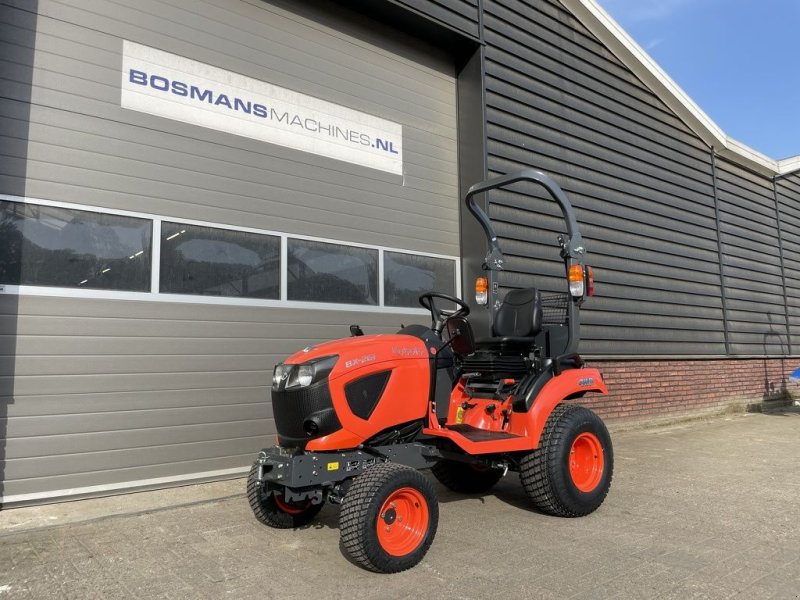 Traktor of the type Kubota BX261 minitractor NIEUW, Neumaschine in Neer (Picture 1)