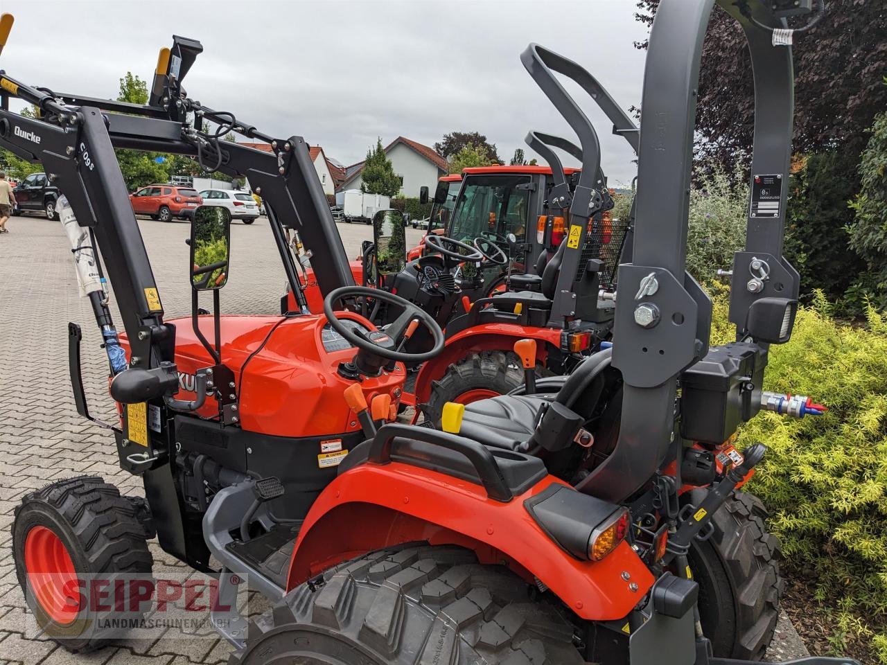 Traktor of the type Kubota EK1-261 Breitreifen, Neumaschine in Groß-Umstadt (Picture 2)