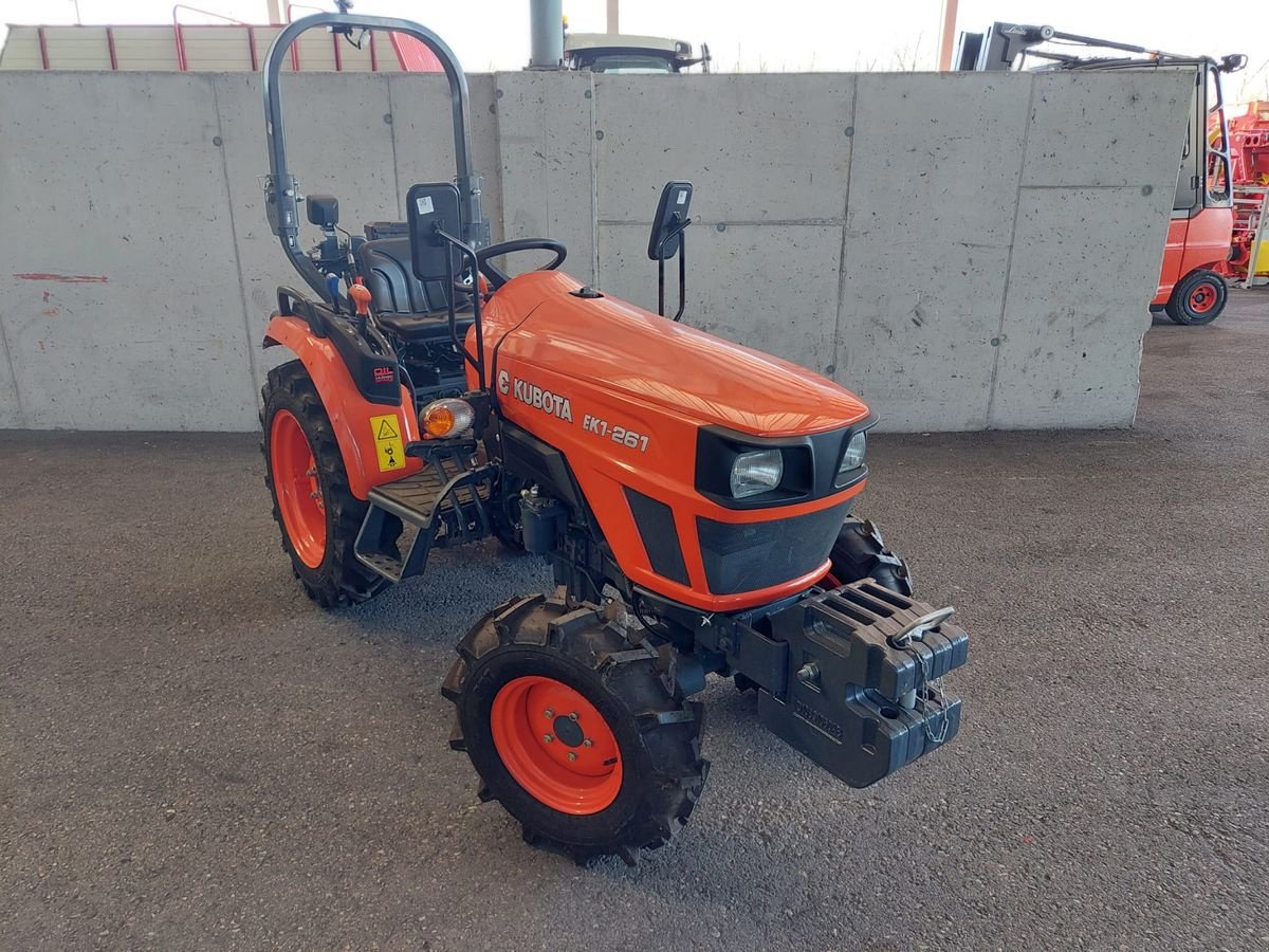 Traktor du type Kubota EK1-261, Neumaschine en Bergheim (Photo 1)