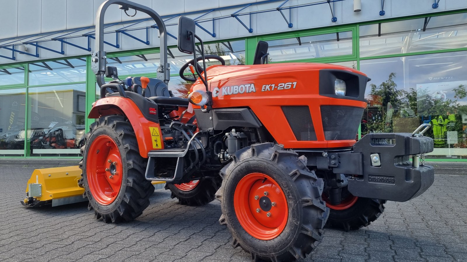 Traktor του τύπου Kubota EK1-261, Neumaschine σε Olpe (Φωτογραφία 12)