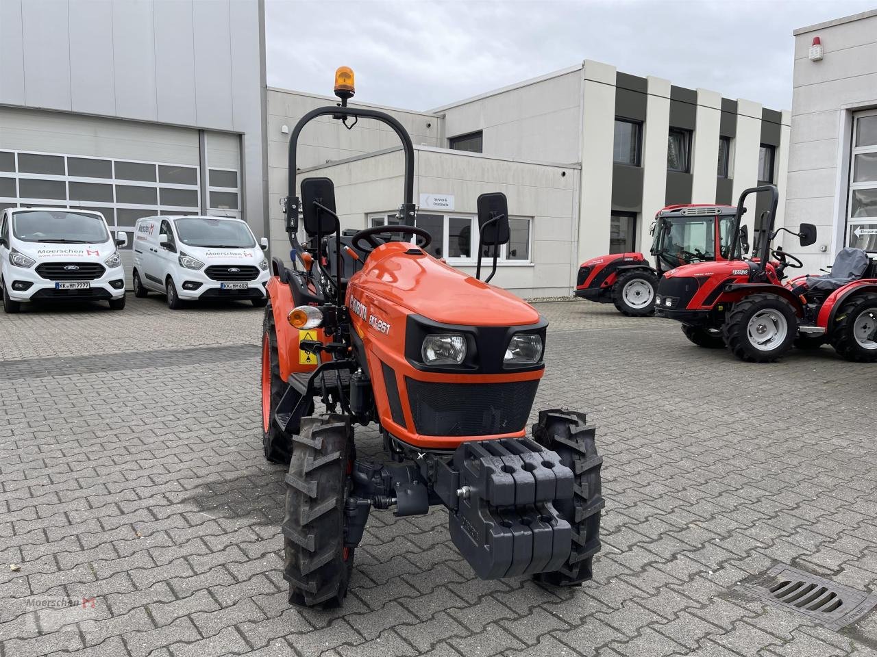 Traktor des Typs Kubota EK1-261, Neumaschine in Tönisvorst (Bild 4)