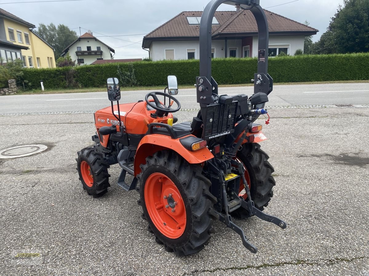 Traktor Türe ait Kubota EK1-261, Vorführmaschine içinde Senftenbach (resim 7)