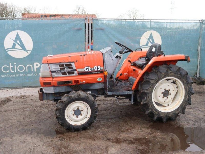 Traktor типа Kubota GL-25, Gebrauchtmaschine в Antwerpen (Фотография 1)