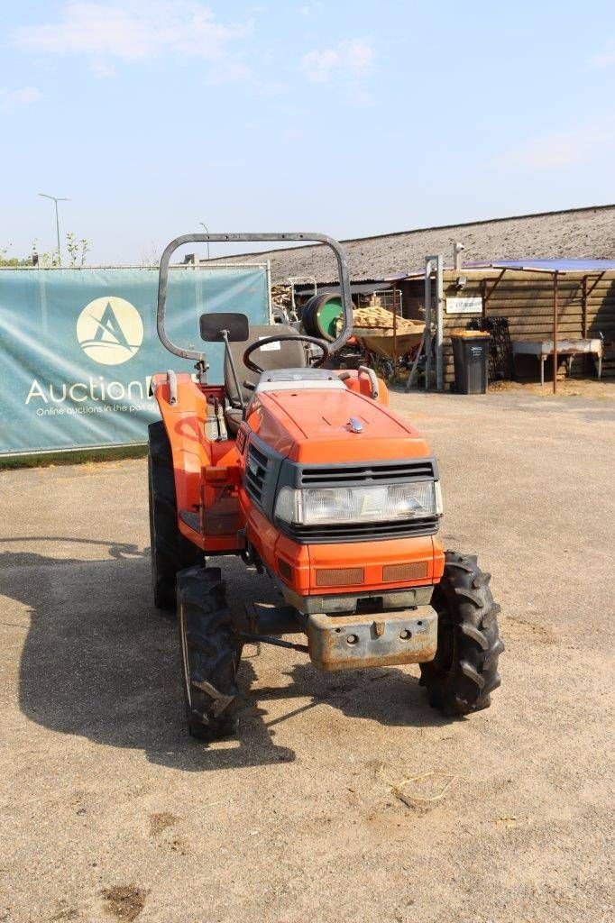 Traktor van het type Kubota GL221, Gebrauchtmaschine in Antwerpen (Foto 8)