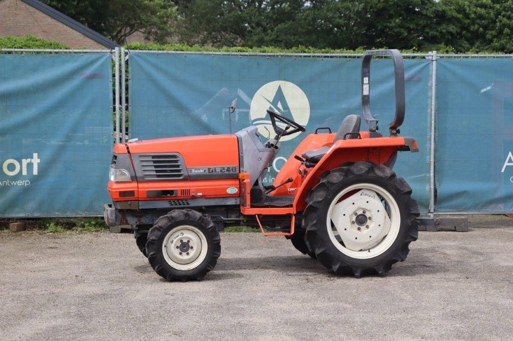 Traktor of the type Kubota GL240, Gebrauchtmaschine in Antwerpen (Picture 1)