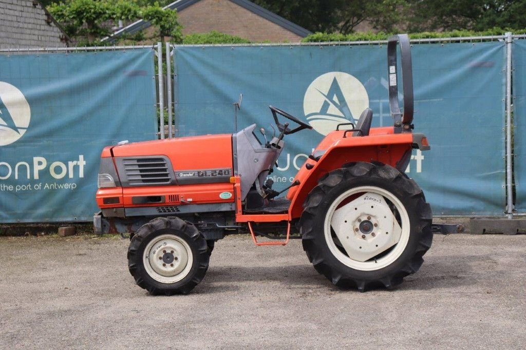 Traktor typu Kubota GL240, Gebrauchtmaschine v Antwerpen (Obrázok 2)