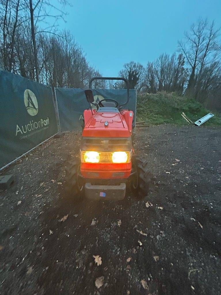 Traktor des Typs Kubota GL240D, Gebrauchtmaschine in Antwerpen (Bild 4)