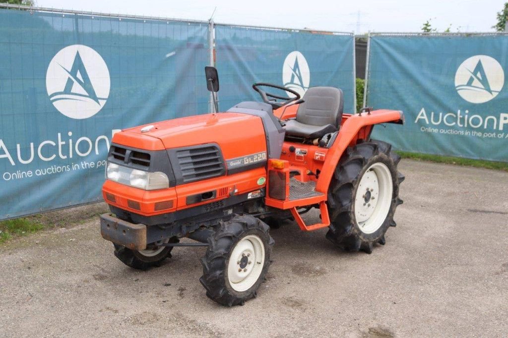 Traktor des Typs Kubota Grandel GL220, Gebrauchtmaschine in Antwerpen (Bild 9)