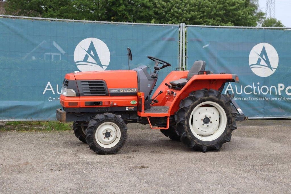 Traktor του τύπου Kubota Grandel GL220, Gebrauchtmaschine σε Antwerpen (Φωτογραφία 1)