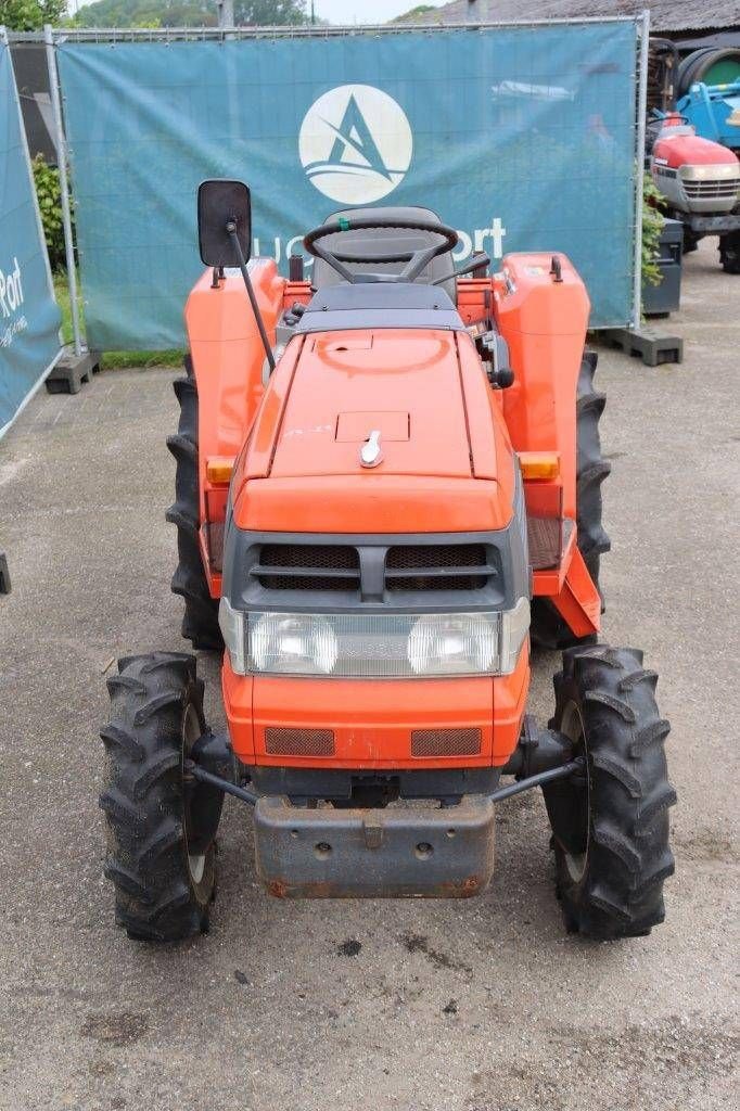 Traktor des Typs Kubota Grandel GL220, Gebrauchtmaschine in Antwerpen (Bild 8)