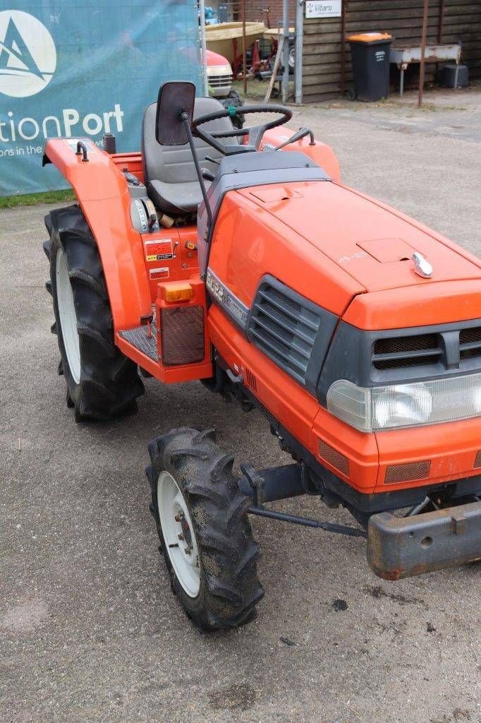 Traktor du type Kubota Grandel GL220, Gebrauchtmaschine en Antwerpen (Photo 7)