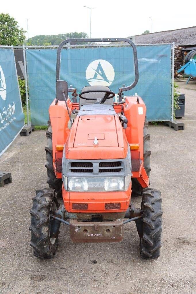 Traktor του τύπου Kubota Grandel GL240, Gebrauchtmaschine σε Antwerpen (Φωτογραφία 8)