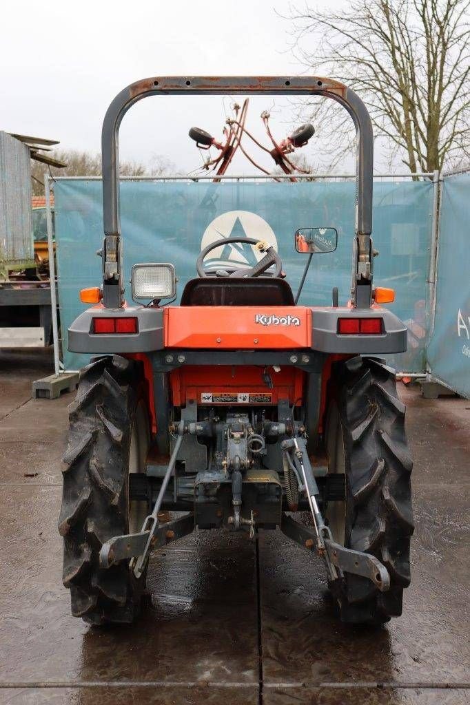 Traktor typu Kubota Greas T220, Gebrauchtmaschine w Antwerpen (Zdjęcie 5)