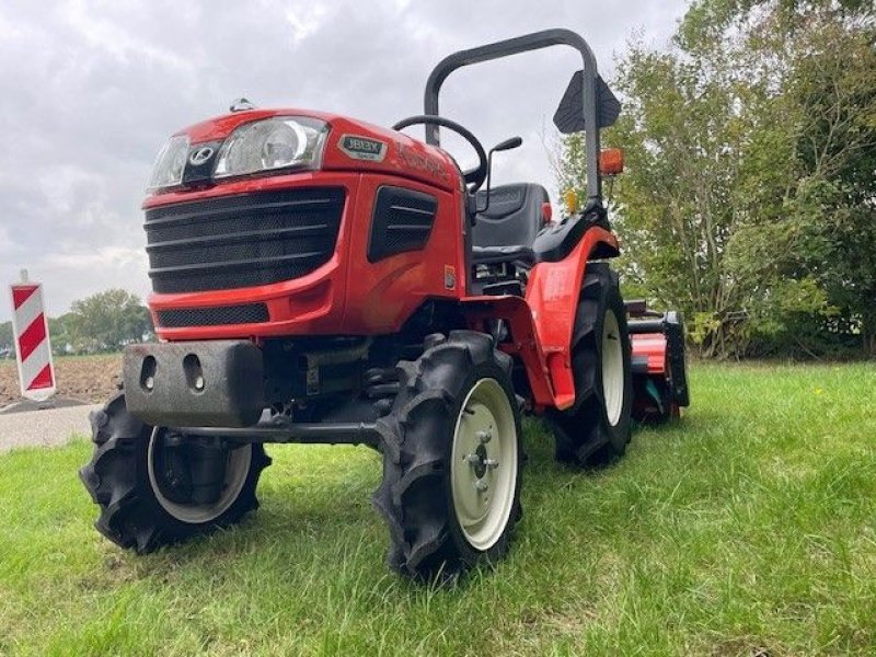 Traktor van het type Kubota JBX13, Gebrauchtmaschine in Klaaswaal (Foto 10)