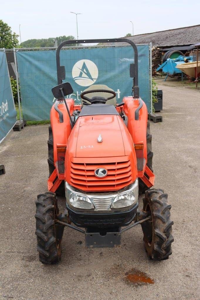 Traktor van het type Kubota KL230, Gebrauchtmaschine in Antwerpen (Foto 8)