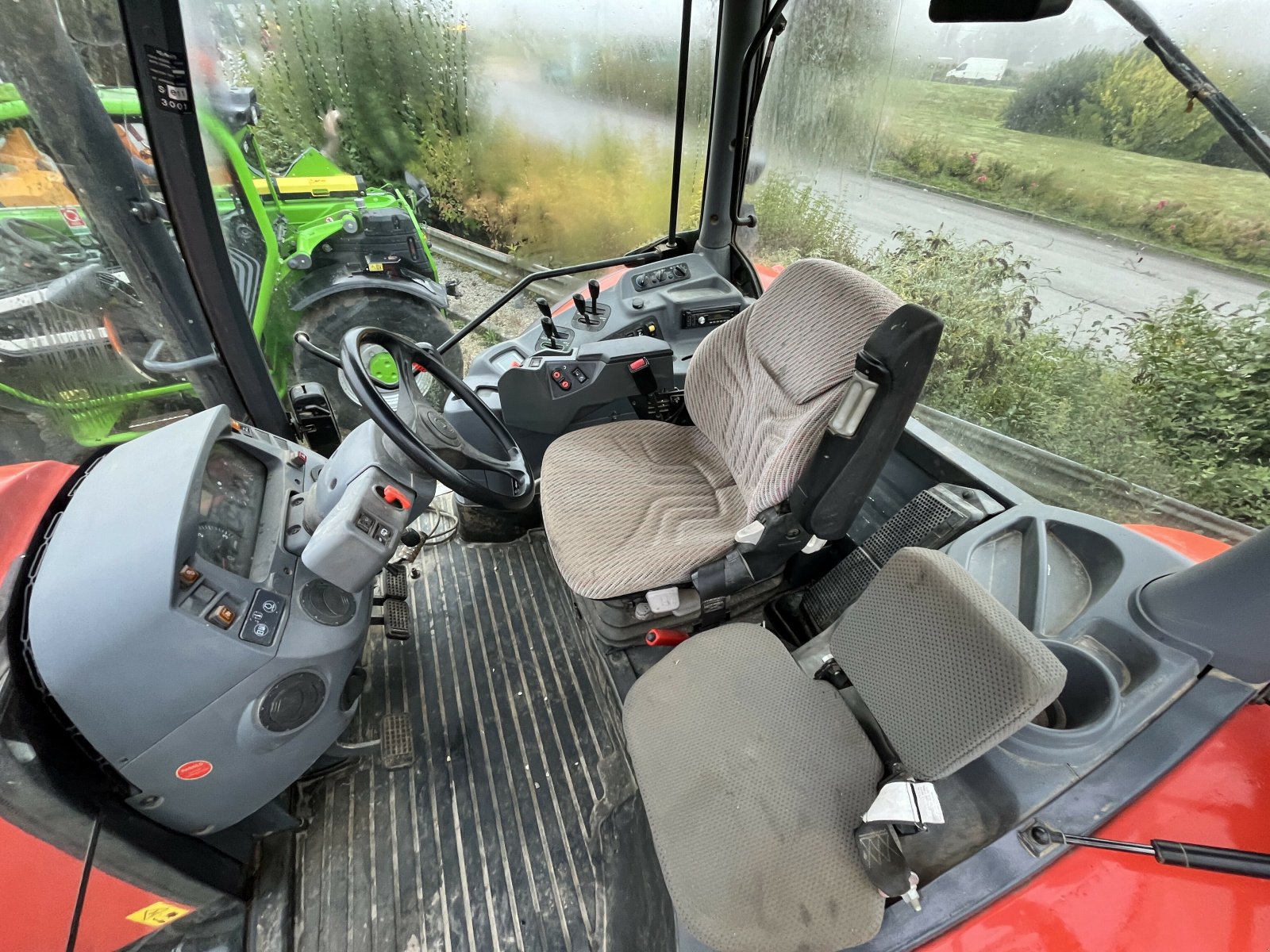 Traktor от тип Kubota KUBOTA M135GX, Gebrauchtmaschine в PONTIVY (Снимка 5)