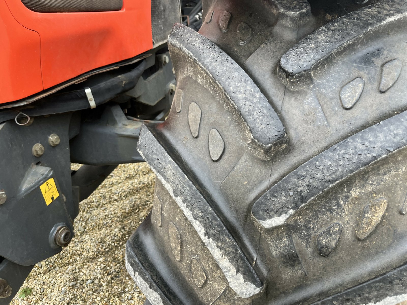 Traktor del tipo Kubota KUBOTA M135GX, Gebrauchtmaschine en PONTIVY (Imagen 4)