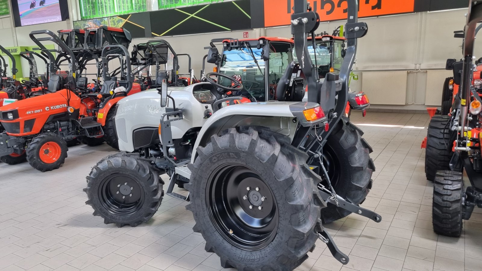 Traktor a típus Kubota L1-382 ab 0,99%, Neumaschine ekkor: Olpe (Kép 10)