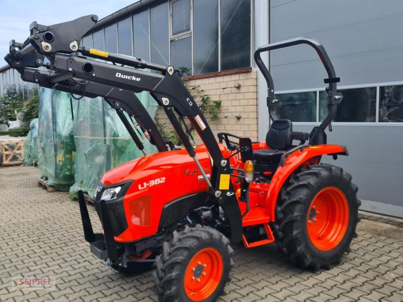 Traktor of the type Kubota L1-382 DW EC + Quicke Lader C13, Neumaschine in Groß-Umstadt (Picture 1)