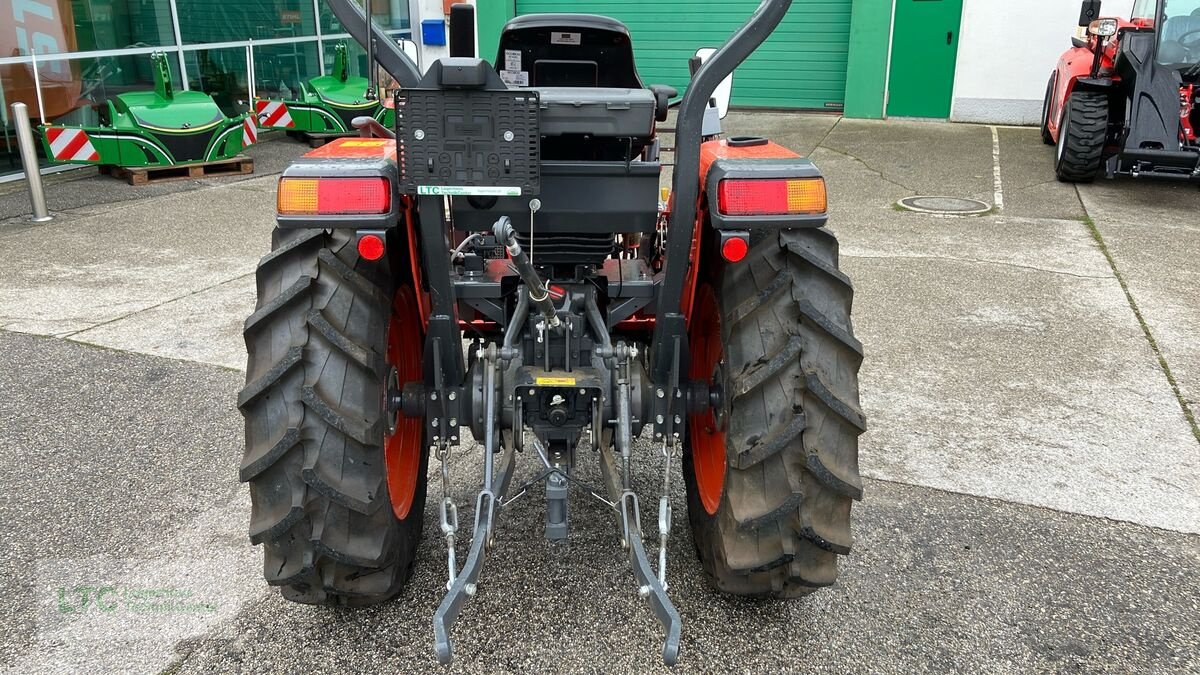 Traktor Türe ait Kubota L1-382, Gebrauchtmaschine içinde Herzogenburg (resim 8)