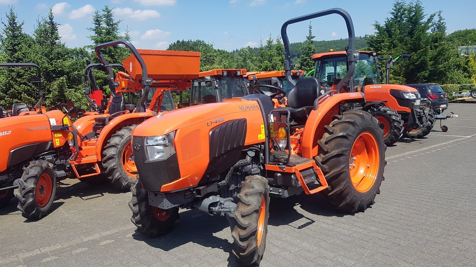 Traktor typu Kubota L1-452 D  ab 2,99%, Neumaschine w Olpe (Zdjęcie 3)