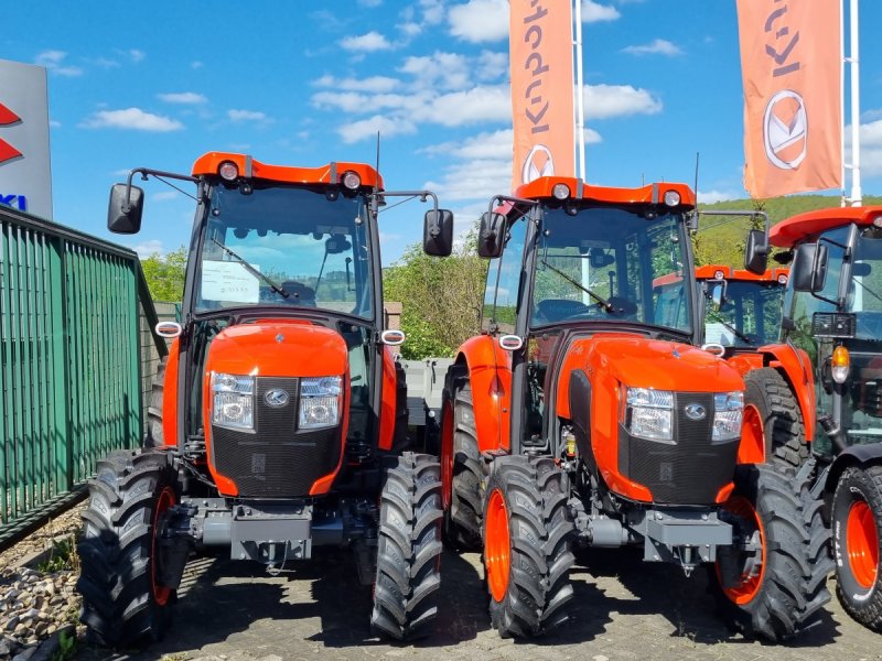 Traktor des Typs Kubota L1-522 CAB ab 0,99%, Neumaschine in Olpe (Bild 1)