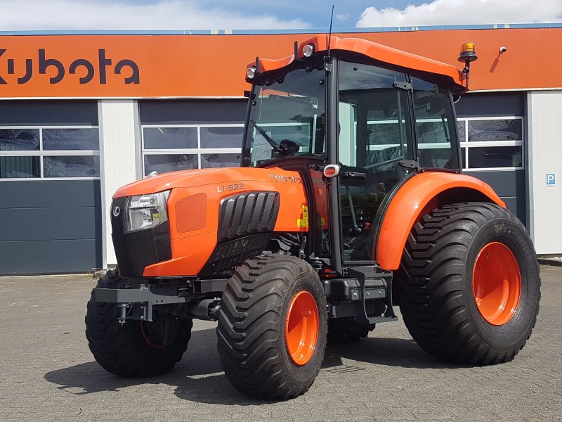 Traktor типа Kubota L1-522 CAB, Neumaschine в Olpe