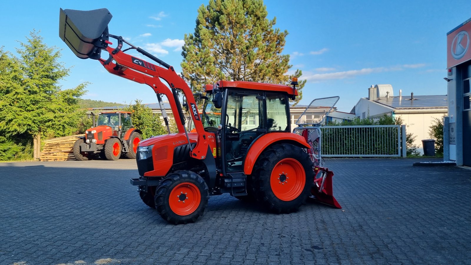 Traktor typu Kubota L1-522 Frontlader, Neumaschine w Olpe (Zdjęcie 2)