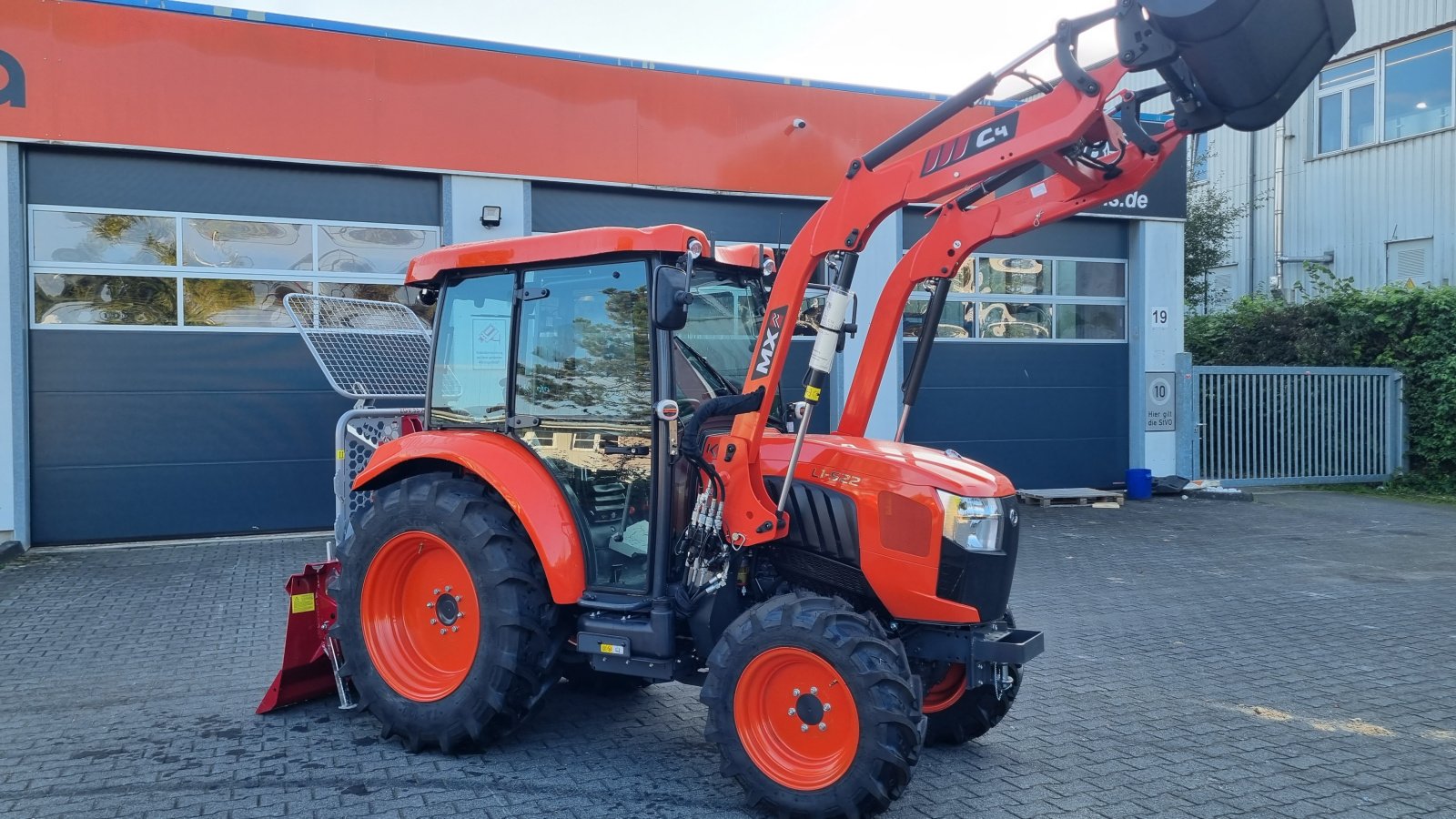 Traktor del tipo Kubota L1-522 Frontlader, Neumaschine In Olpe (Immagine 16)