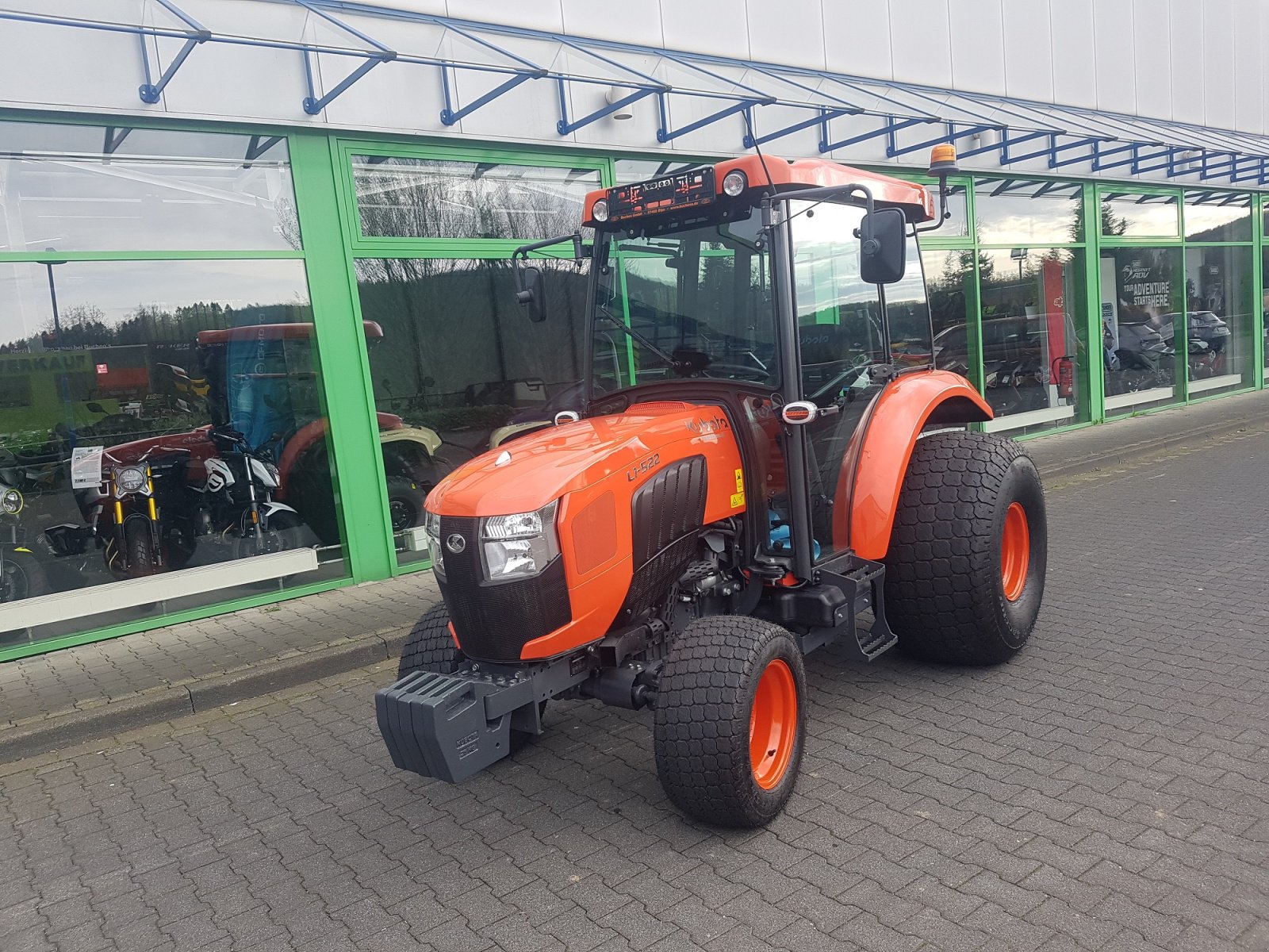 Traktor typu Kubota L1-522 Turf ab 0,99%, Neumaschine v Olpe (Obrázek 2)