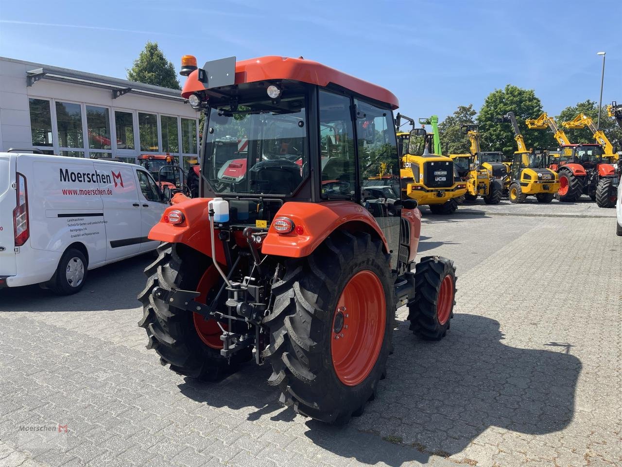 Traktor of the type Kubota L1-522DC, Neumaschine in Tönisvorst (Picture 4)