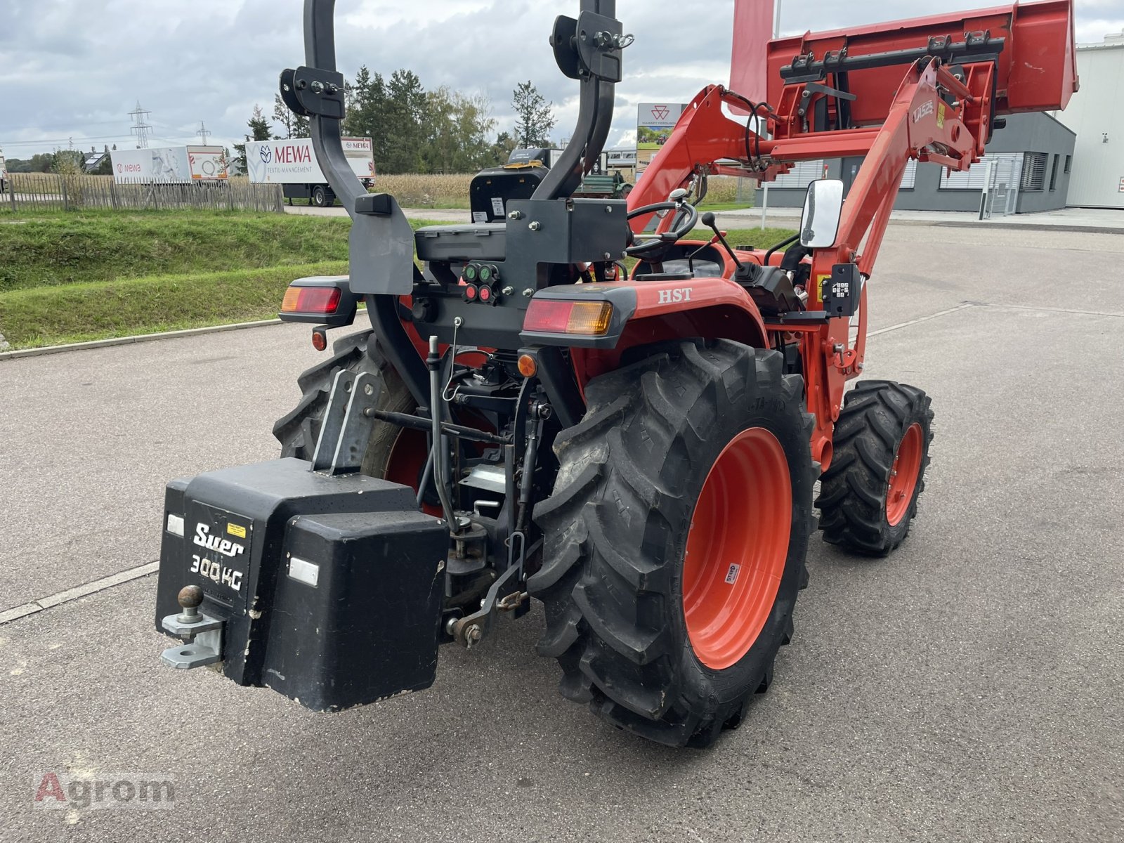 Traktor typu Kubota L1361, Gebrauchtmaschine w Meißenheim-Kürzell (Zdjęcie 7)