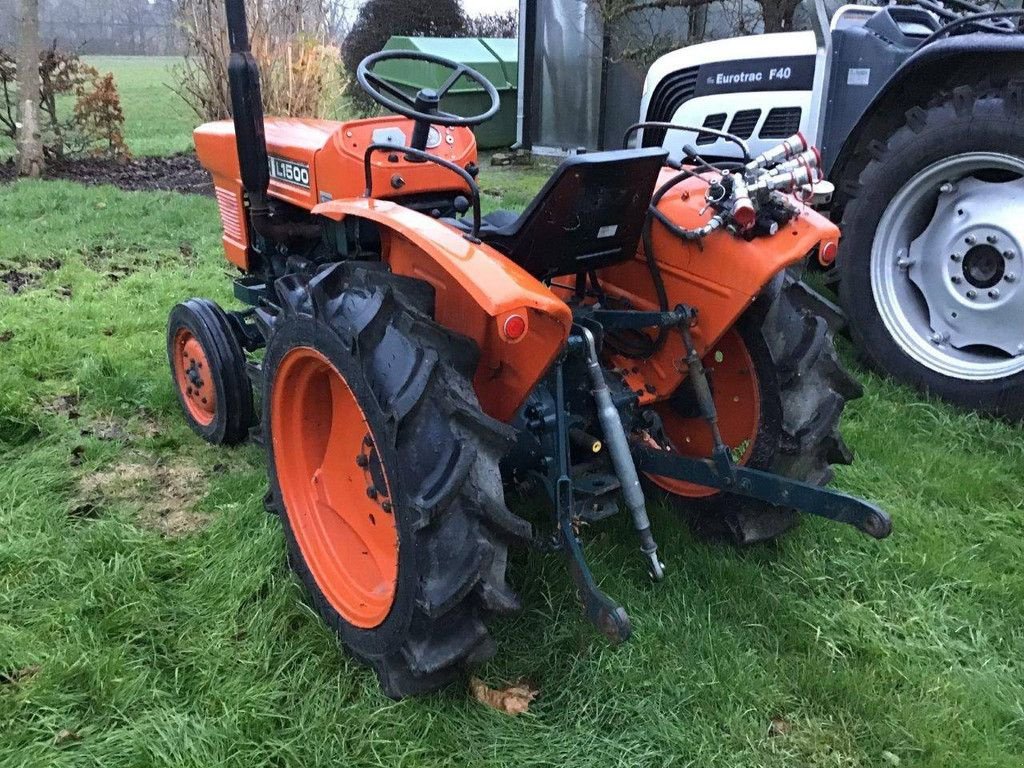 Traktor от тип Kubota L1500, Gebrauchtmaschine в Antwerpen (Снимка 4)