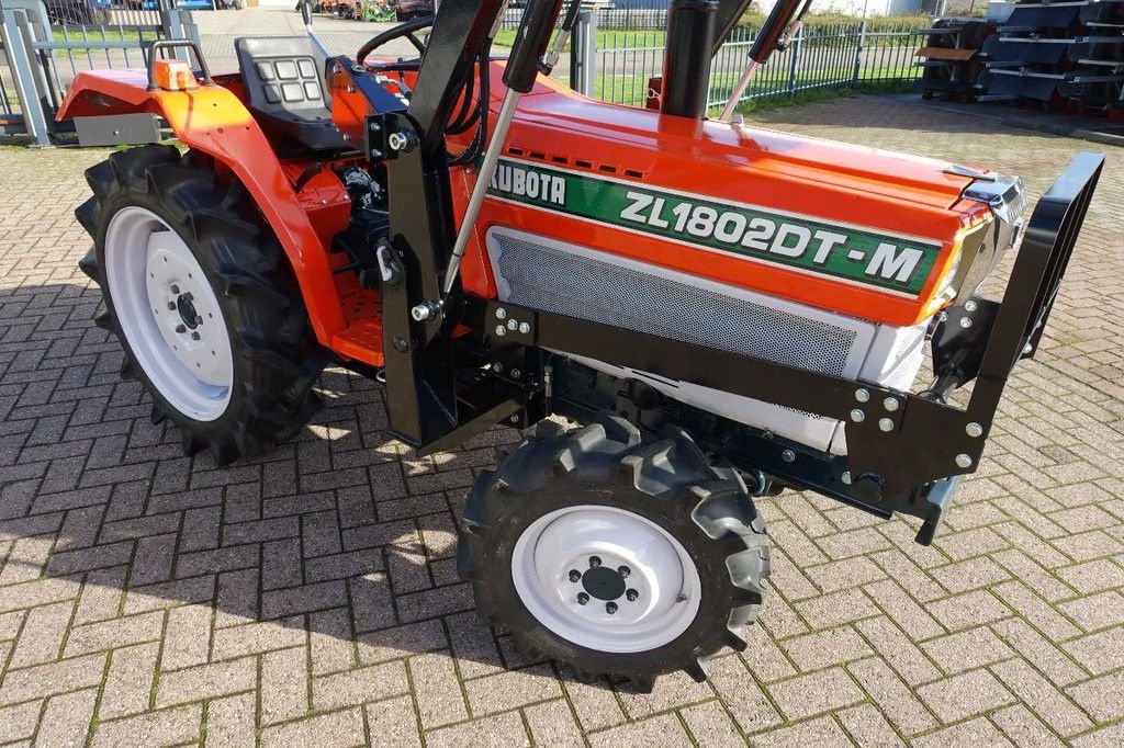 Traktor des Typs Kubota L1802 4wd / 0725 Draaiuren / Voorlader, Gebrauchtmaschine in Swifterband (Bild 2)