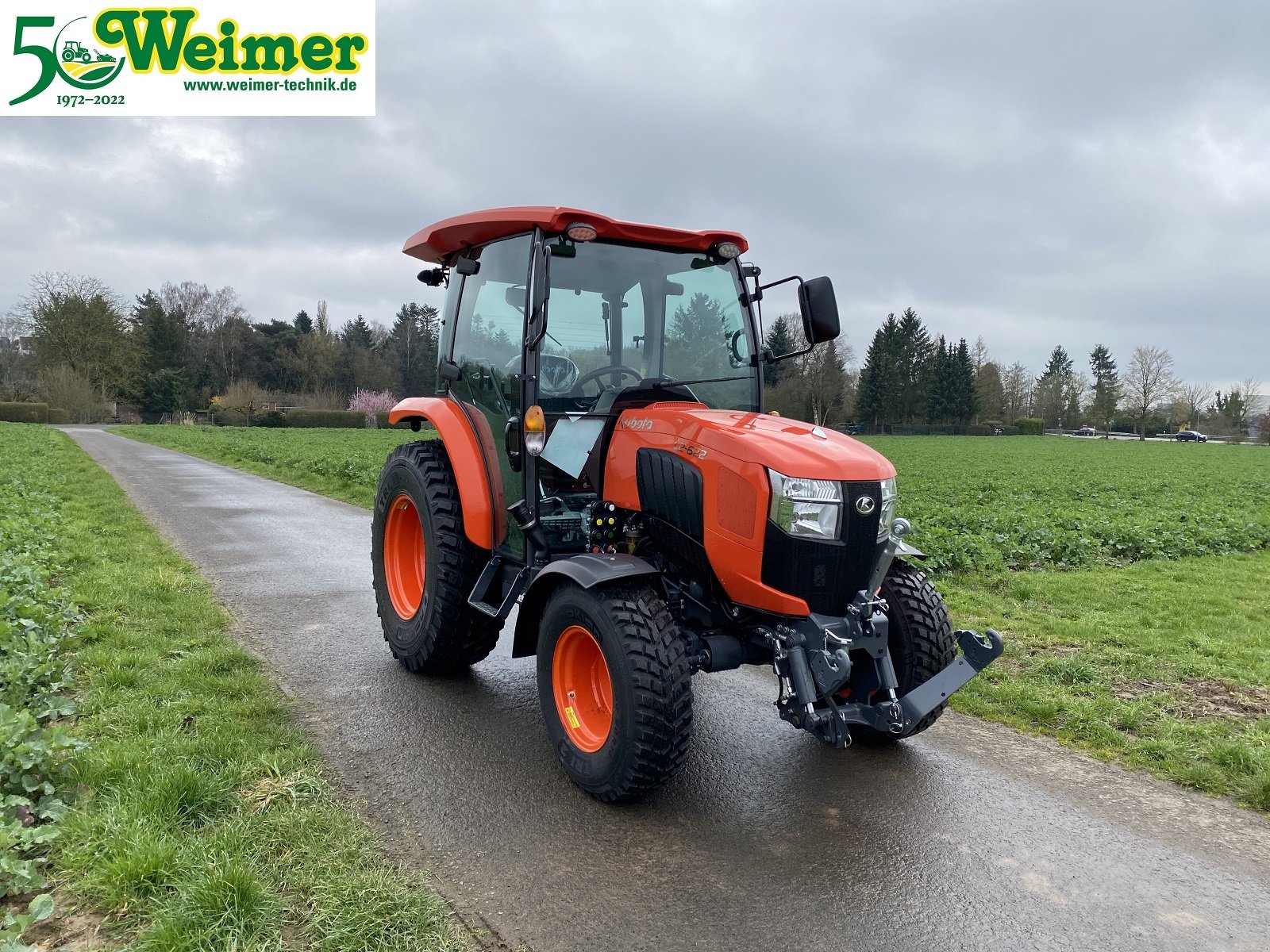 Traktor of the type Kubota L2-622 H CAB, Neumaschine in Lollar, Ruttershausen (Picture 4)