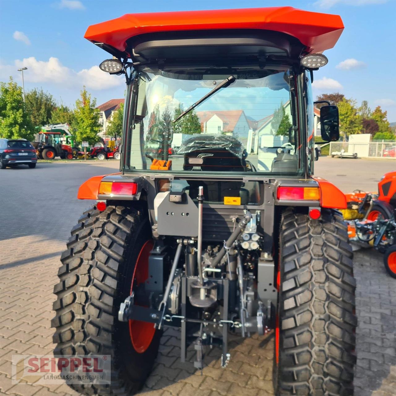 Traktor des Typs Kubota L2-622, Neumaschine in Groß-Umstadt (Bild 2)