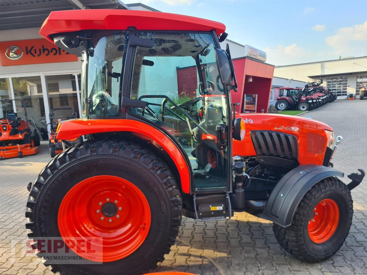 Traktor of the type Kubota L2-622, Neumaschine in Groß-Umstadt (Picture 7)