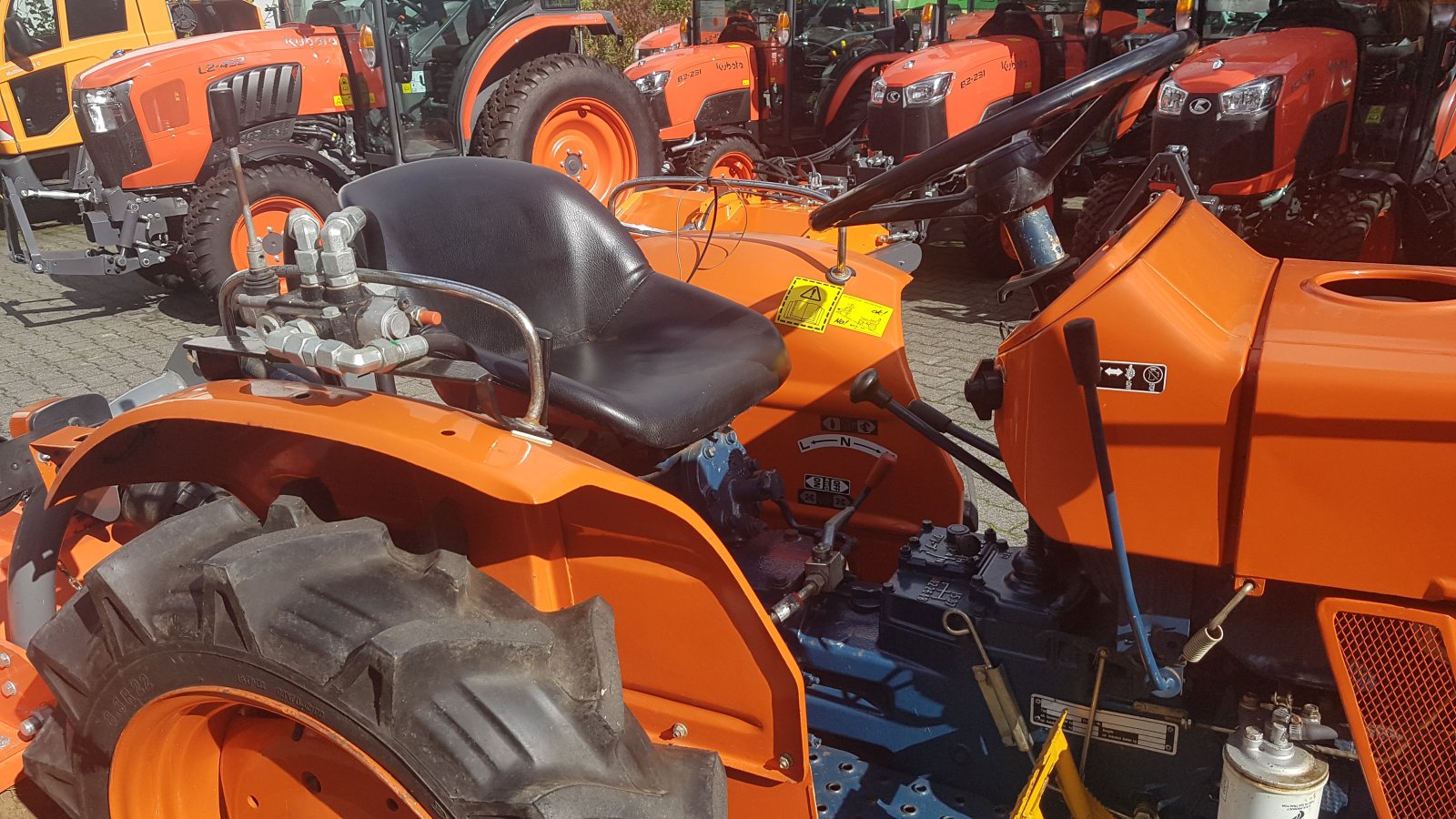 Traktor van het type Kubota L2201, Gebrauchtmaschine in Olpe (Foto 8)