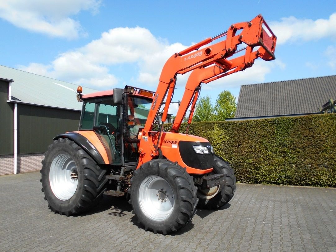 Traktor typu Kubota M-108-S, Gebrauchtmaschine w Boxtel (Zdjęcie 2)